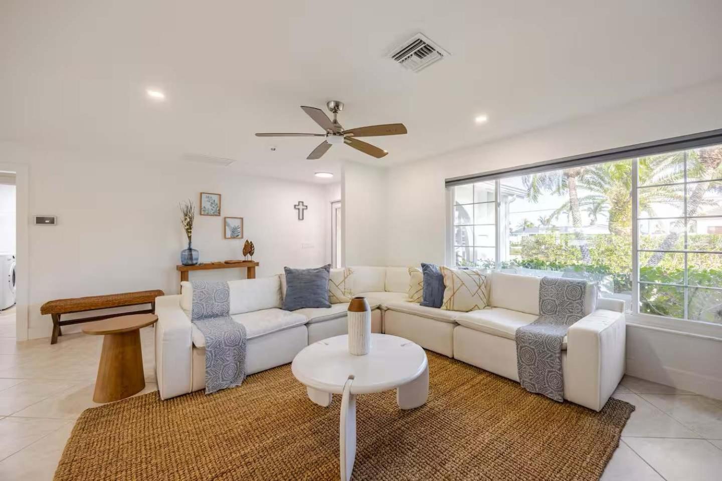Waterfront Escape Luxurious Stay Cape Coral Buitenkant foto
